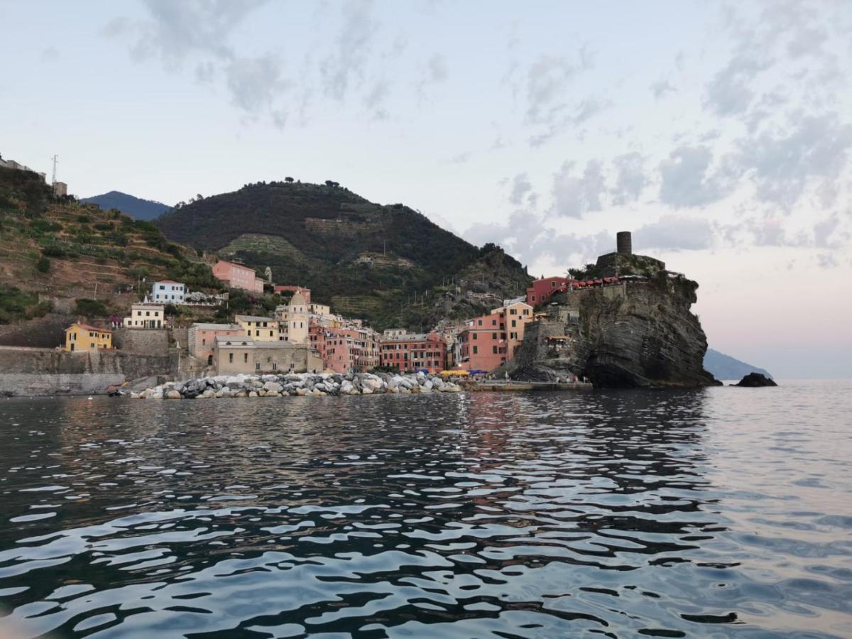 Tonino Basso Camere Nuova Gestione Vernazza Exteriör bild