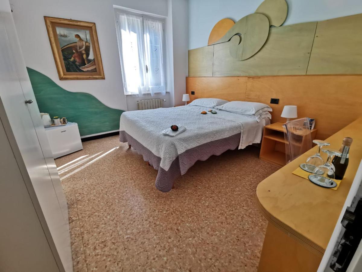 Tonino Basso Camere Nuova Gestione Vernazza Exteriör bild